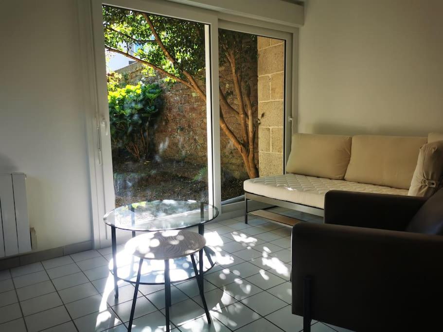 Maison Au Coeur De Parking Hébergement de vacances Paimpol